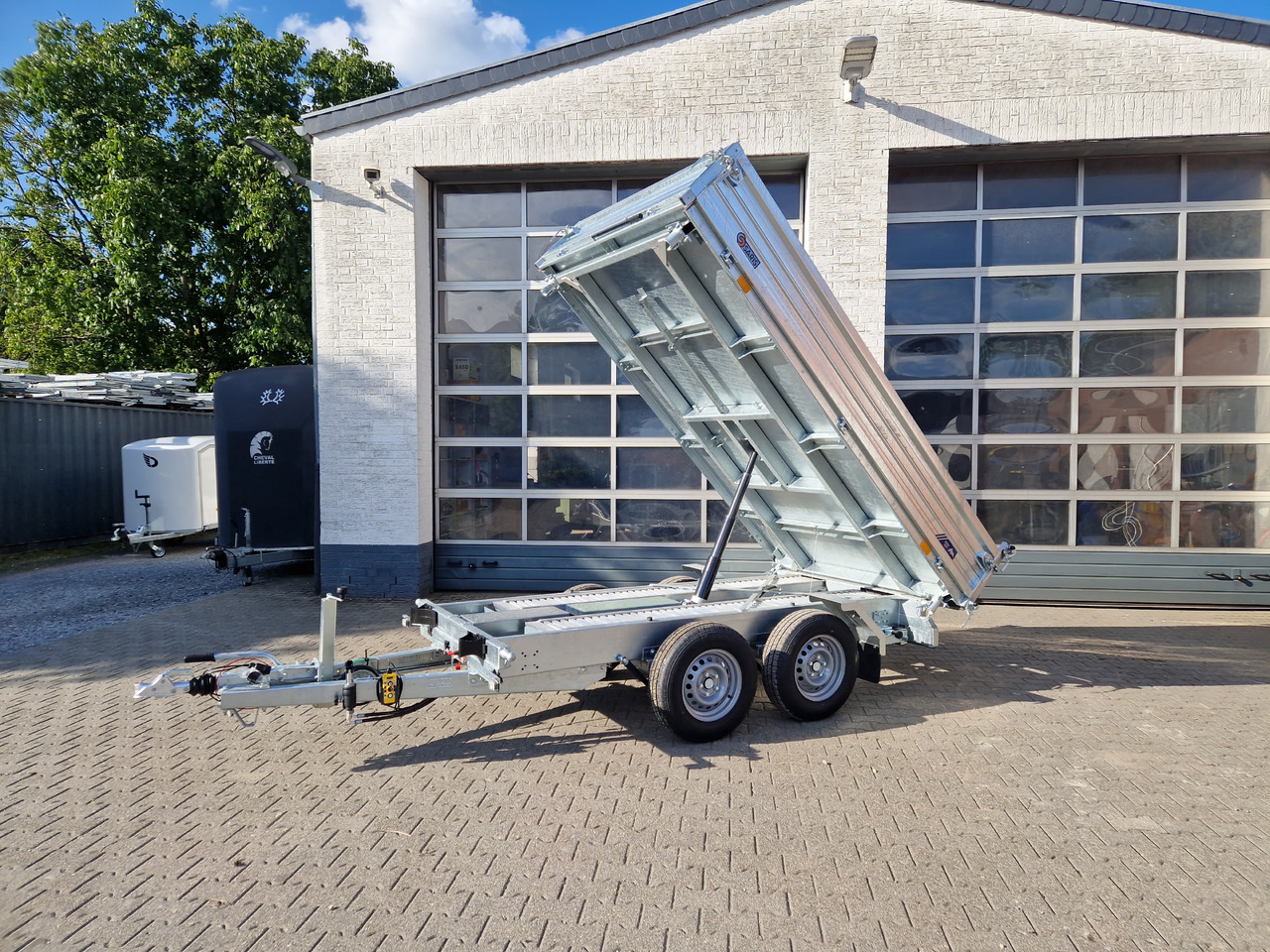 Saris Kipper 3 SKS 310 176 40cm Stahlwände HD elektro Notpumpe Alurampen Stützen 3000kg 100km/H - Rimorchio ribaltabile: foto 5 Saris Kipper 3 SKS 310 176 40cm Stahlwände HD elektro Notpumpe Alurampen Stützen 3000kg 100km/H - Rimorchio ribaltabile: foto 5