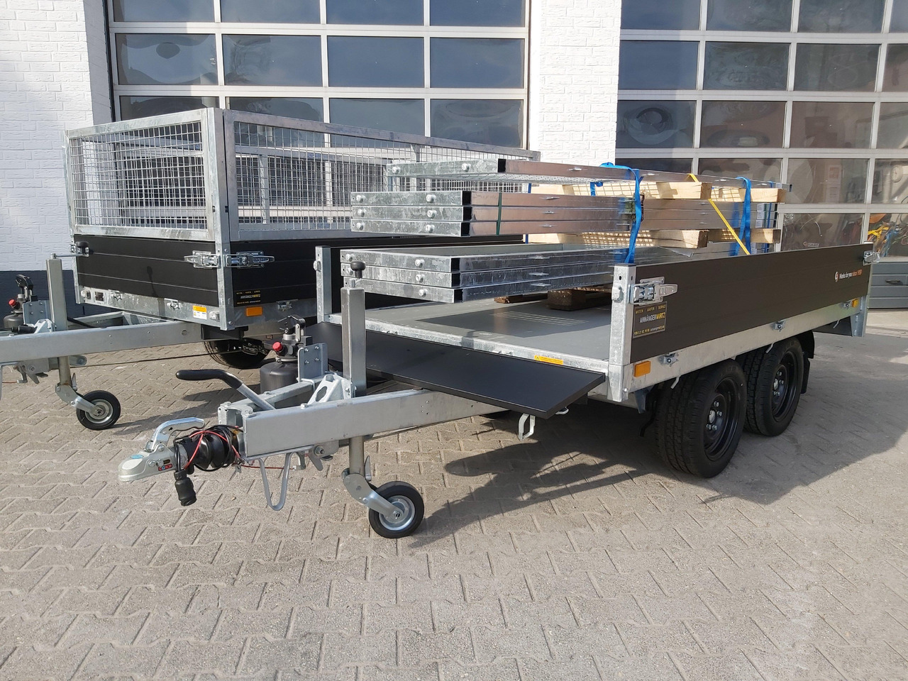 Rimorchio ribaltabile Saris Kipper K1 276 150 2000 2 276x150x30cm black Edition Handpumpe 13" (S) 2000kg Aktion: foto 10
