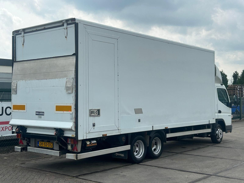 Mitsubishi Fuso CANTER 3C15 - Autocarro furgonato: foto 5 Mitsubishi Fuso CANTER 3C15 - Autocarro furgonato: foto 5