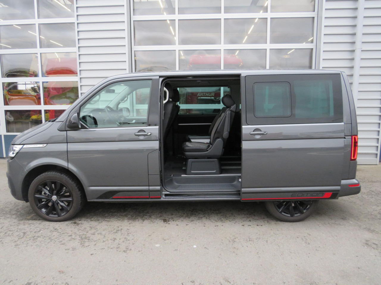 VOLKSWAGEN T6.1 Multivan Comfortline Edition Court Bluetooth - Autovettura: foto 5 VOLKSWAGEN T6.1 Multivan Comfortline Edition Court Bluetooth - Autovettura: foto 5