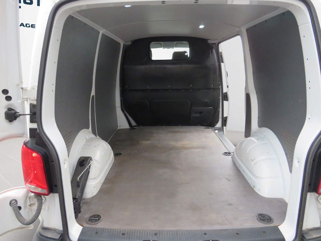Furgoncino Volkswagen T6.1 Transporter 2.0 TDI Kasten: foto 19