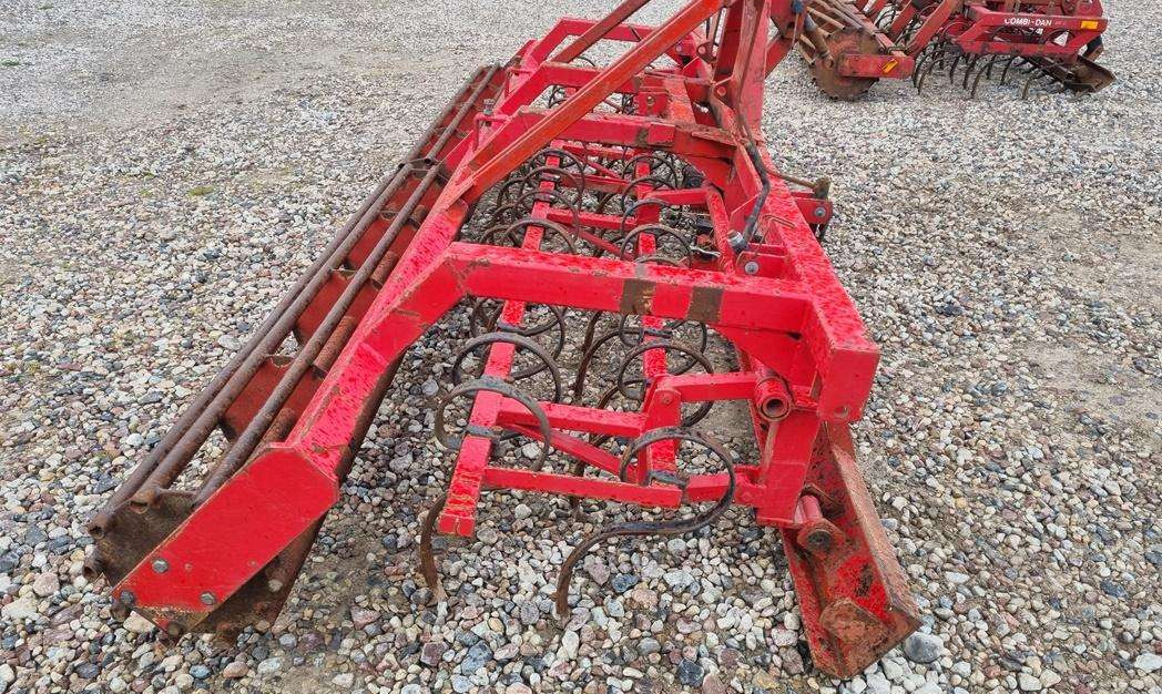 Doublet-record Compact - Macchina per la lavorazione del terreno: foto 3 Doublet-record Compact - Macchina per la lavorazione del terreno: foto 3