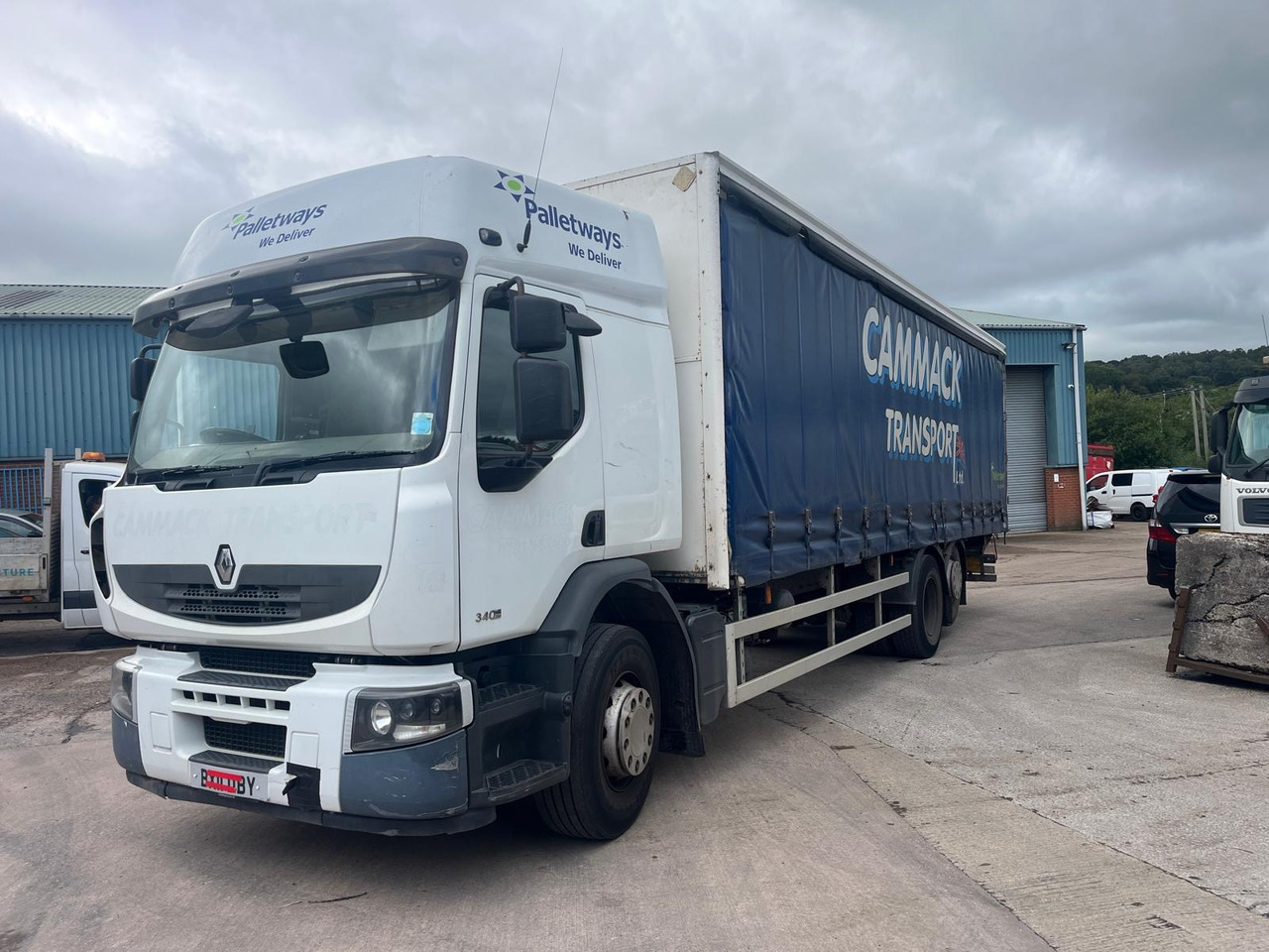 Renault Premium - Camion centinato: foto 1 Renault Premium - Camion centinato: foto 1