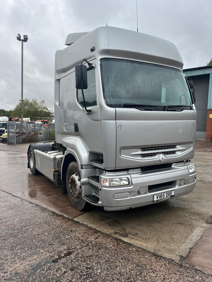 Renault Premium 385 - Trattore stradale: foto 1 Renault Premium 385 - Trattore stradale: foto 1