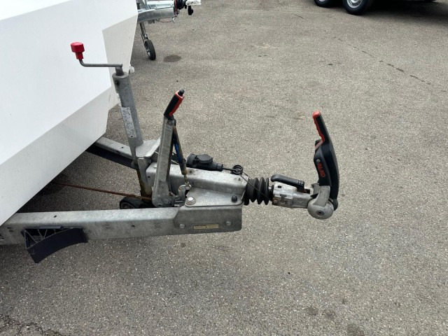 Brian James Race Sport, 340-5000, 5000 x 2000 mm, 2,6 to. - Rimorchio trasporto automezzi: foto 2 Brian James Race Sport, 340-5000, 5000 x 2000 mm, 2,6 to. - Rimorchio trasporto automezzi: foto 2