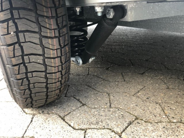 Cheval Liberte Debon Roadster 500 Alu + Türe 2000 kg, 100 km/h, 320x167x200cm - Rimorchio furgonato: foto 3 Cheval Liberte Debon Roadster 500 Alu + Türe 2000 kg, 100 km/h, 320x167x200cm - Rimorchio furgonato: foto 3