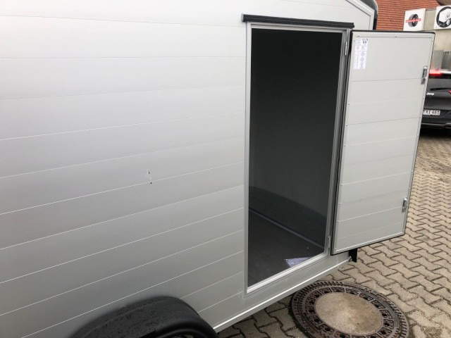 Cheval Liberte Debon Roadster 700 Alu + Türe 2600 kg, 100 km/h, 375x180x202cm - Rimorchio furgonato: foto 5 Cheval Liberte Debon Roadster 700 Alu + Türe 2600 kg, 100 km/h, 375x180x202cm - Rimorchio furgonato: foto 5