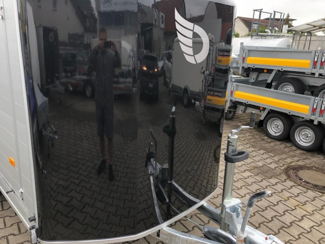 Cheval Liberte Debon Roadster 700 Alu + Türe 2600 kg, 100 km/h, 375x180x202cm - Rimorchio furgonato: foto 3 Cheval Liberte Debon Roadster 700 Alu + Türe 2600 kg, 100 km/h, 375x180x202cm - Rimorchio furgonato: foto 3