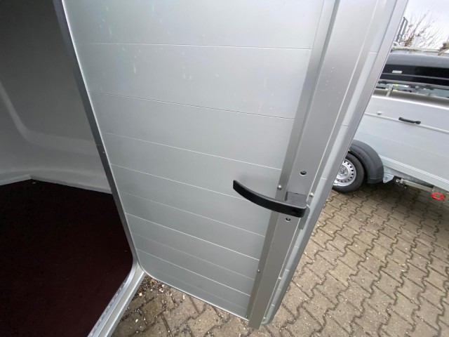 Rimorchio furgonato nuovo Humbaur Poly-Alu Koffer HKPA 153217, 1,5 to. 3280 x 1770 x 1800 mm: foto 6 Rimorchio furgonato nuovo Humbaur Poly-Alu Koffer HKPA 153217, 1,5 to. 3280 x 1770 x 1800 mm: foto 6