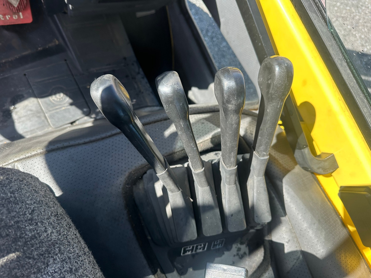 HYSTER H4.00XMS - Carrello elevatore diesel: foto 5 HYSTER H4.00XMS - Carrello elevatore diesel: foto 5