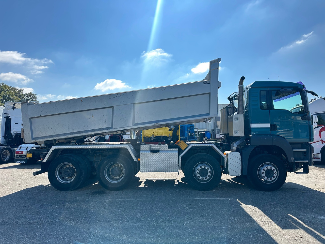 MAN TGS 35.480 8x4 Wechselsistem - Autocarro ribaltabile: foto 3 MAN TGS 35.480 8x4 Wechselsistem - Autocarro ribaltabile: foto 3