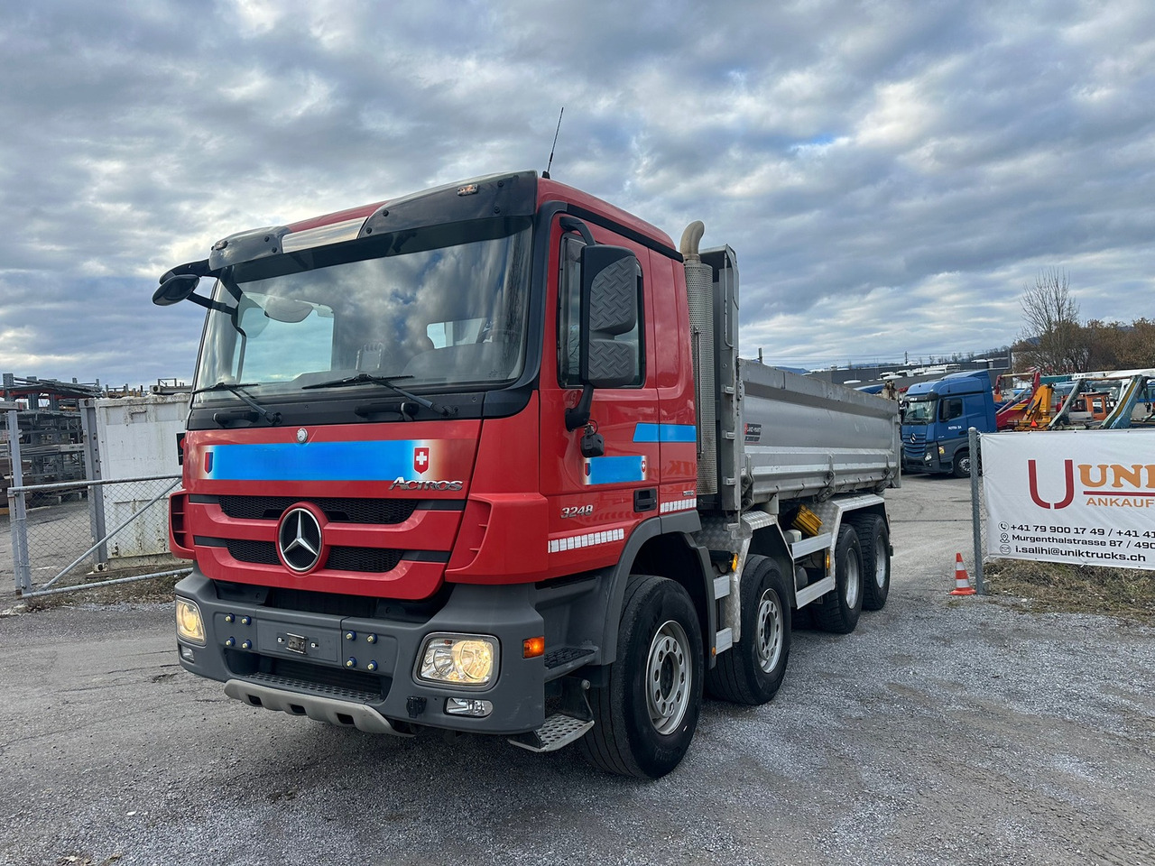 MERCEDES-BENZ Actros 3248 8x4 Kipper - Autocarro ribaltabile: foto 2 MERCEDES-BENZ Actros 3248 8x4 Kipper - Autocarro ribaltabile: foto 2