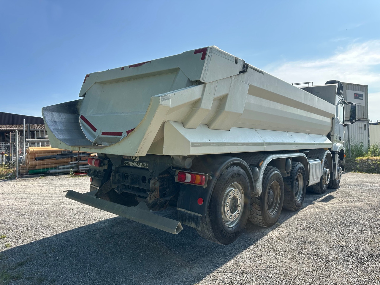MERCEDES-BENZ Arocs 4451 10x4 Kipper - Autocarro ribaltabile: foto 5 MERCEDES-BENZ Arocs 4451 10x4 Kipper - Autocarro ribaltabile: foto 5