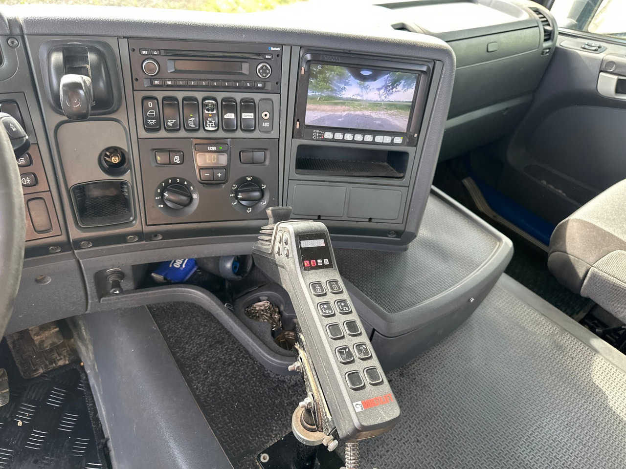 SCANIA G450 8x4 Abrollkipper - Autocarro scarrabile: foto 2 SCANIA G450 8x4 Abrollkipper - Autocarro scarrabile: foto 2