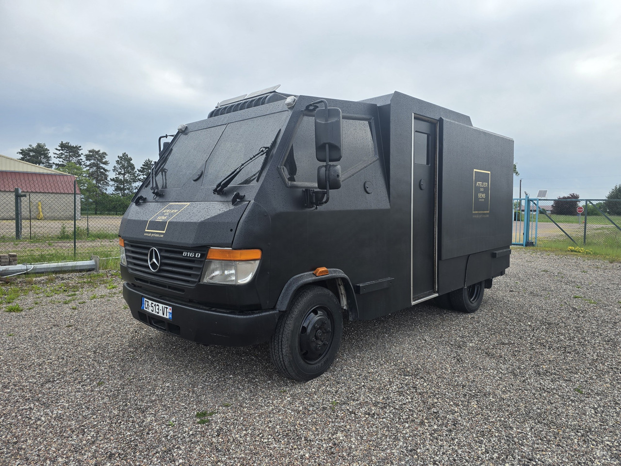 Mercedes Vario 816 - Furgone blindato: foto 1 Mercedes Vario 816 - Furgone blindato: foto 1