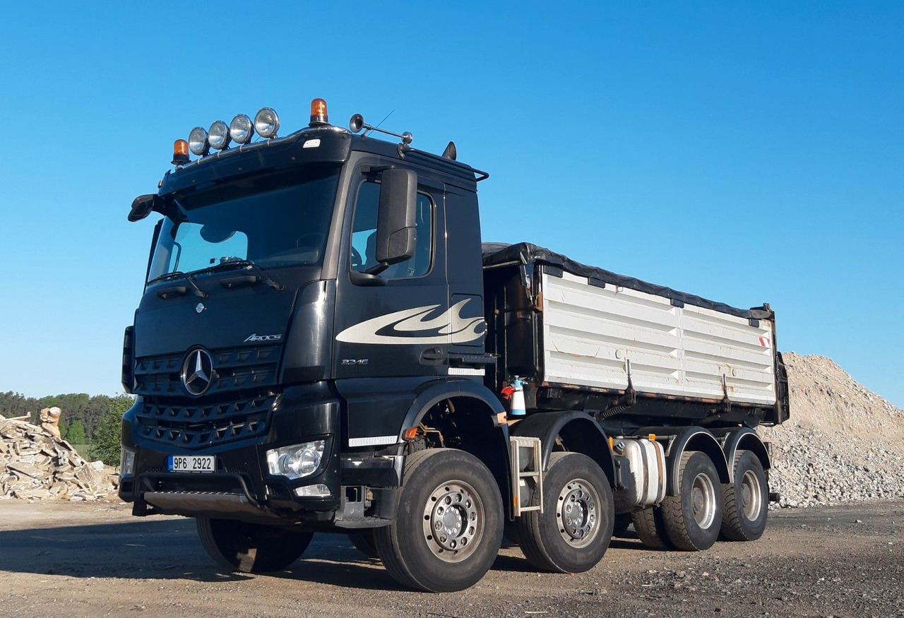 Mercedes-Benz AROCS 3245 8x4 Bordmatic/ THERMO/ CRAMARO/ AHK - Autocarro ribaltabile: foto 1 Mercedes-Benz AROCS 3245 8x4 Bordmatic/ THERMO/ CRAMARO/ AHK - Autocarro ribaltabile: foto 1