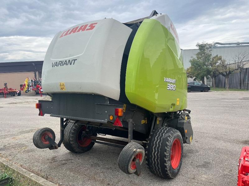 Claas Variant 380 - Rotopressa: foto 2 Claas Variant 380 - Rotopressa: foto 2