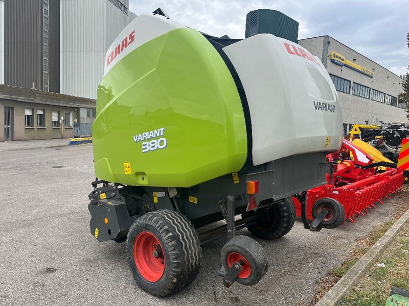 Claas Variant 380 - Rotopressa: foto 3 Claas Variant 380 - Rotopressa: foto 3
