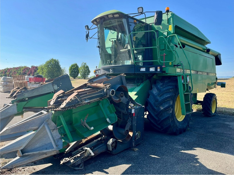John Deere 2058 - Mietitrebbia: foto 1 John Deere 2058 - Mietitrebbia: foto 1