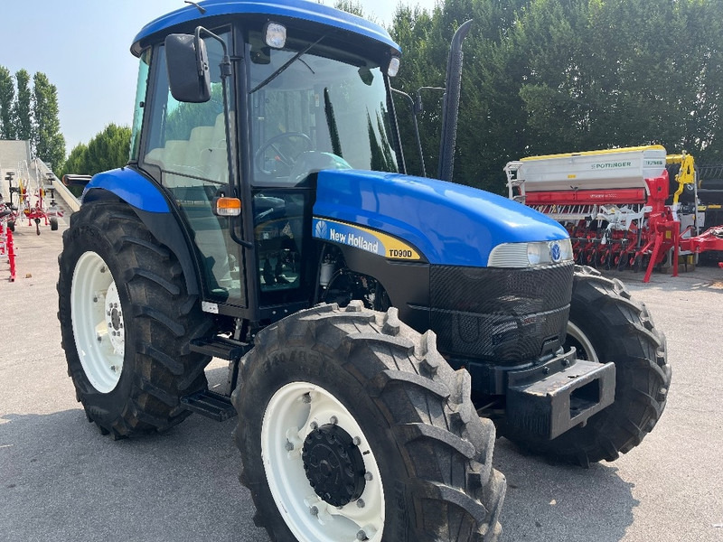 New Holland TD 90 D - Trattore: foto 3 New Holland TD 90 D - Trattore: foto 3
