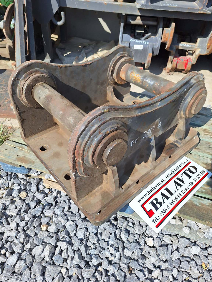 Attachment plate excavators 20-25 t for - Attacco rapido per Macchina da cantiere: foto 1 Attachment plate excavators 20-25 t for - Attacco rapido per Macchina da cantiere: foto 1