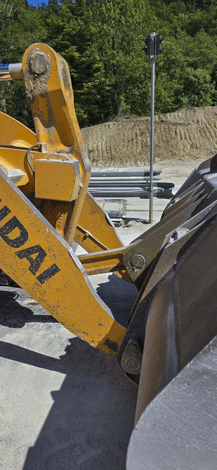 HYUNDAI HL970 - Pala gommata: foto 5 HYUNDAI HL970 - Pala gommata: foto 5