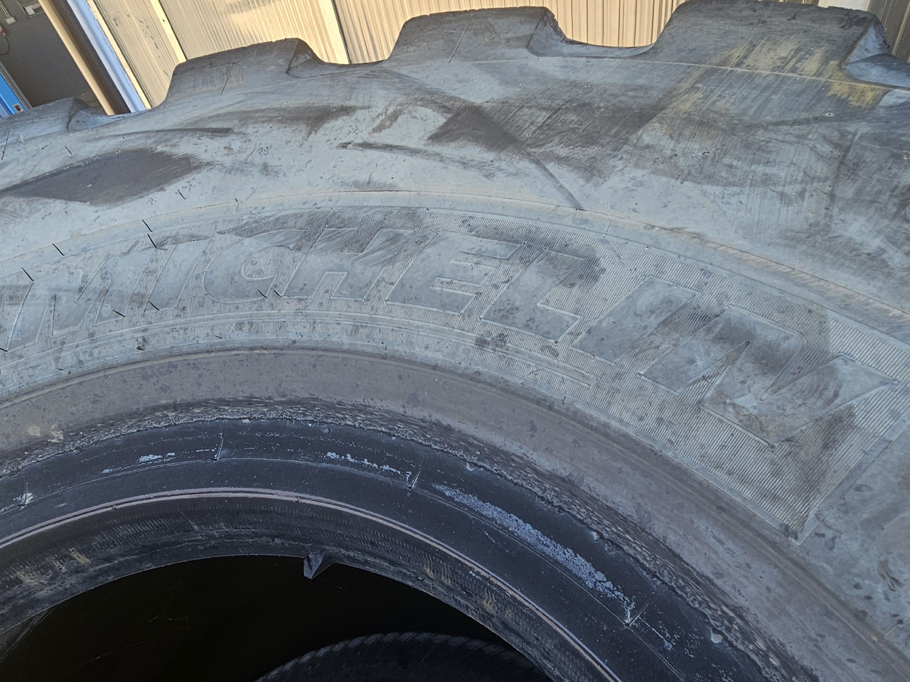 MICHELIN XMINE D2, 35/65R33 - Pneumatico per Pala gommata: foto 2 MICHELIN XMINE D2, 35/65R33 - Pneumatico per Pala gommata: foto 2