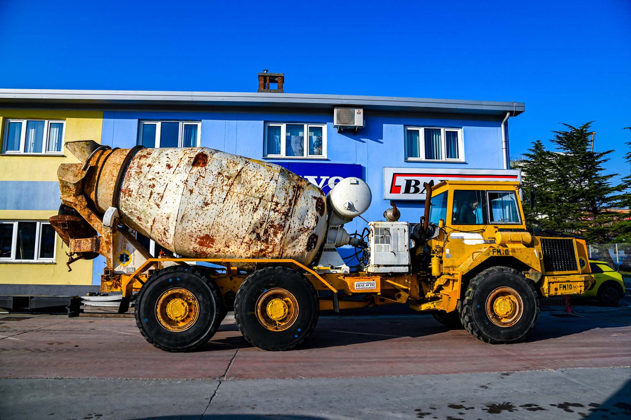 Autobetoniera VOLVO A25C 6X6: foto 10 Autobetoniera VOLVO A25C 6X6: foto 10