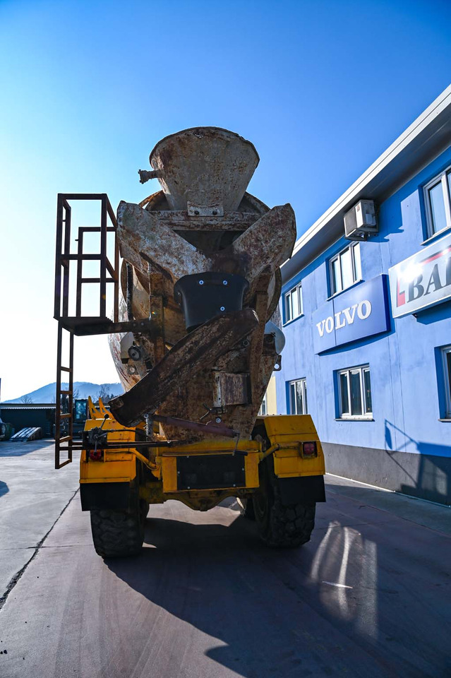 Autobetoniera VOLVO A25C 6X6: foto 6 Autobetoniera VOLVO A25C 6X6: foto 6