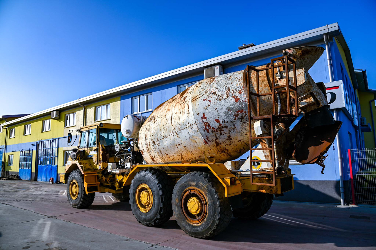 VOLVO A25C 6X6 - Autobetoniera: foto 4 VOLVO A25C 6X6 - Autobetoniera: foto 4