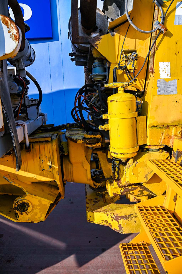 Autobetoniera VOLVO A25C 6X6: foto 32 Autobetoniera VOLVO A25C 6X6: foto 32