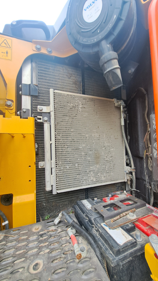 VOLVO EWR150E - Escavatore gommato: foto 2 VOLVO EWR150E - Escavatore gommato: foto 2