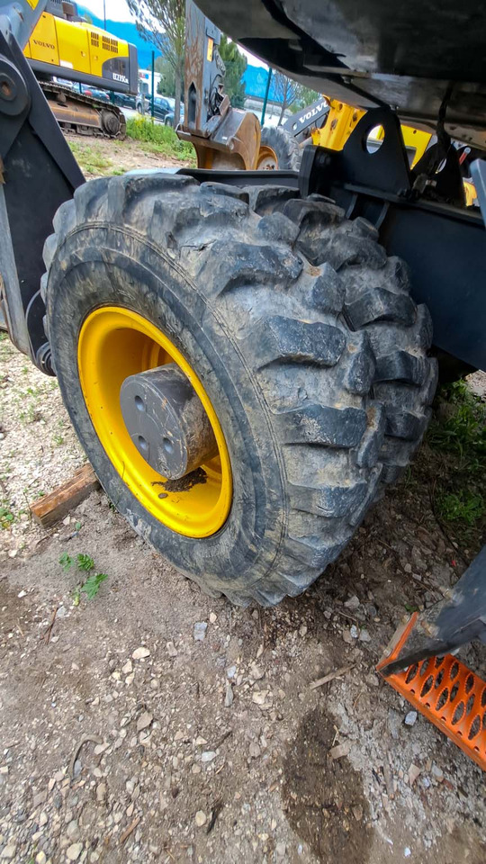 Escavatore gommato VOLVO EWR150E: foto 15