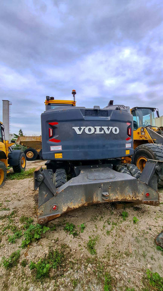 Escavatore gommato VOLVO EWR150E: foto 23