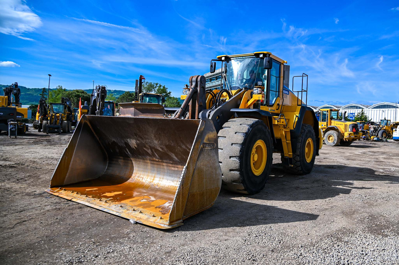 Pala gommata VOLVO L180H: foto 13