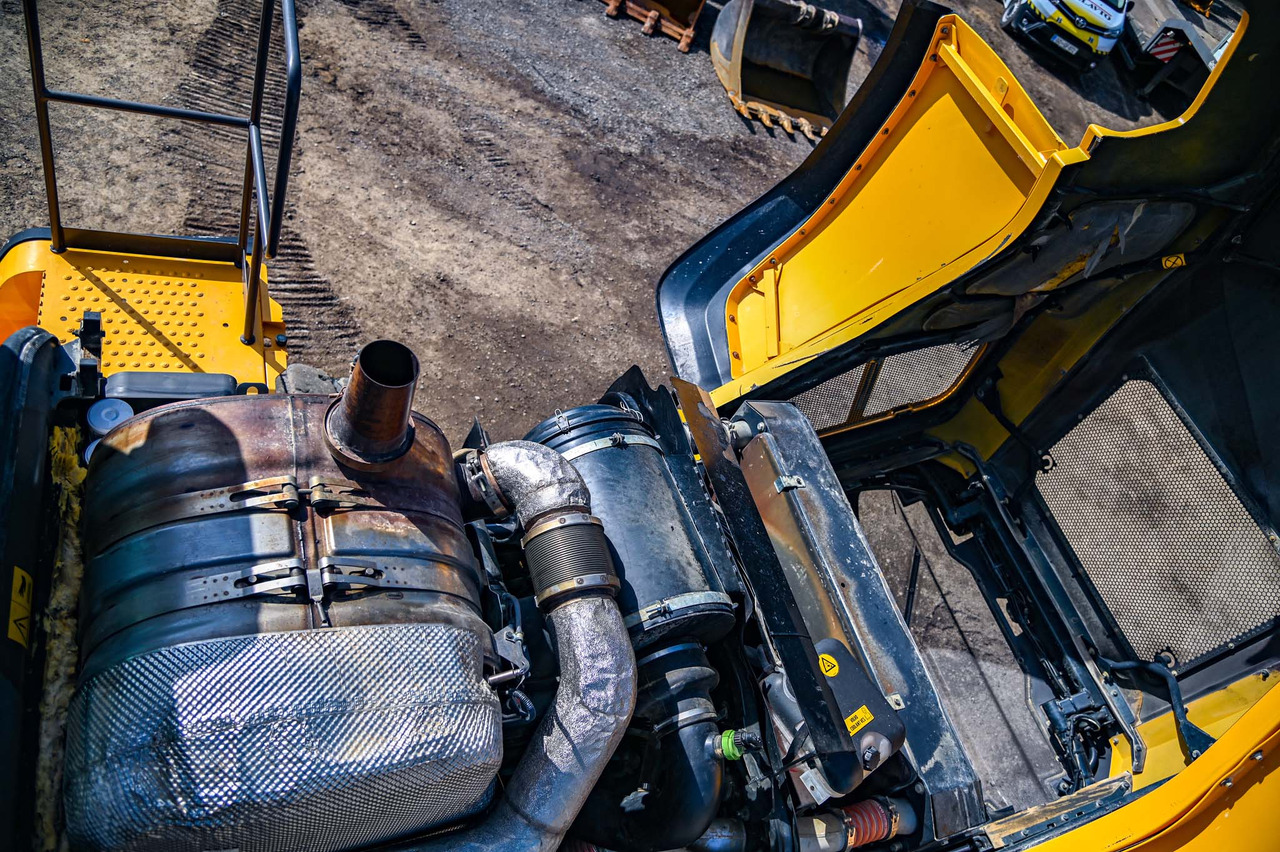 Pala gommata VOLVO L180H: foto 47