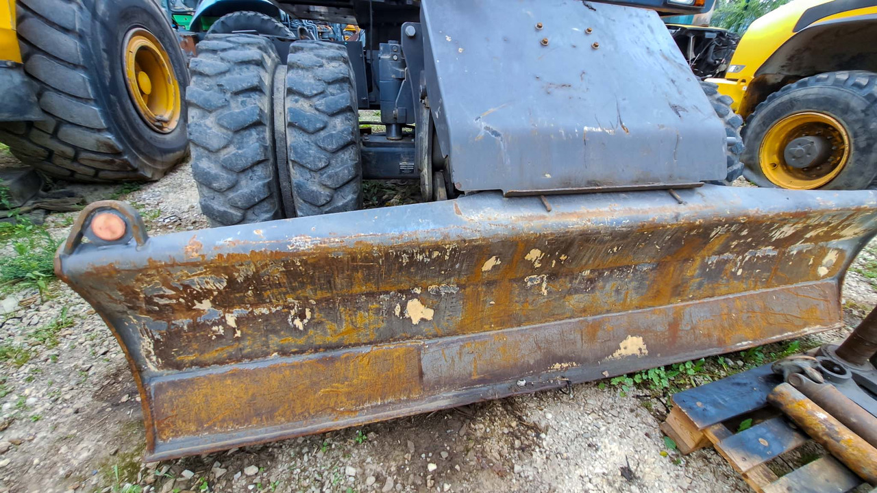 VOLVO blade for Volvo EWR150E - Lama per Macchina da cantiere: foto 2 VOLVO blade for Volvo EWR150E - Lama per Macchina da cantiere: foto 2