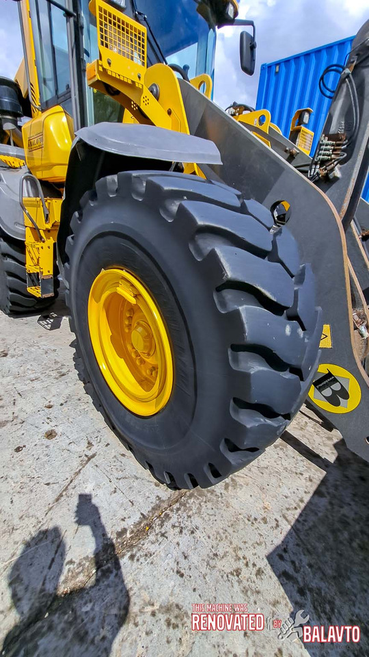 Pala gommata Volvo L120H: foto 19