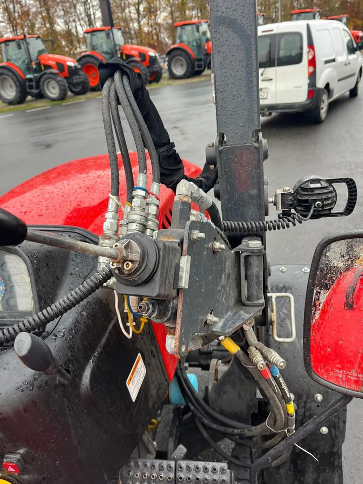 Trattore piccolo Branson F50RN Traktor, Frontlader, wenig Stunden, Fronthydraulik: foto 9 Trattore piccolo Branson F50RN Traktor, Frontlader, wenig Stunden, Fronthydraulik: foto 9