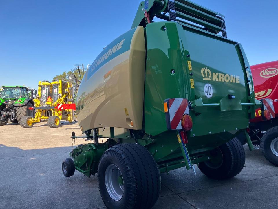 Krone Comprima F 155 XC Rundballenpresse Lagermaschine - Rotopressa: foto 3 Krone Comprima F 155 XC Rundballenpresse Lagermaschine - Rotopressa: foto 3