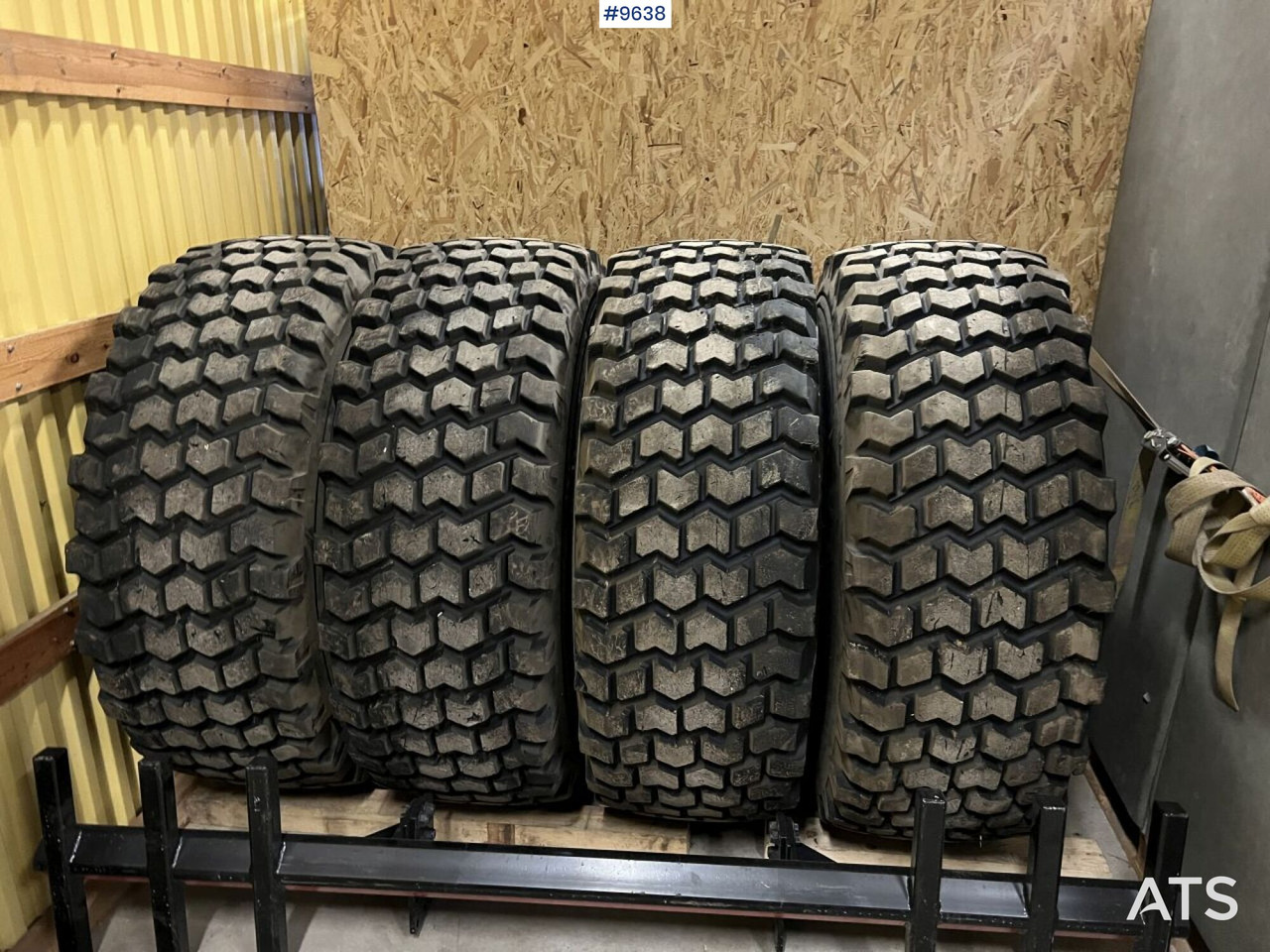 4 Nokian 20.5R25 tires on rims - Ruota completa per Macchina da cantiere: foto 3 4 Nokian 20.5R25 tires on rims - Ruota completa per Macchina da cantiere: foto 3