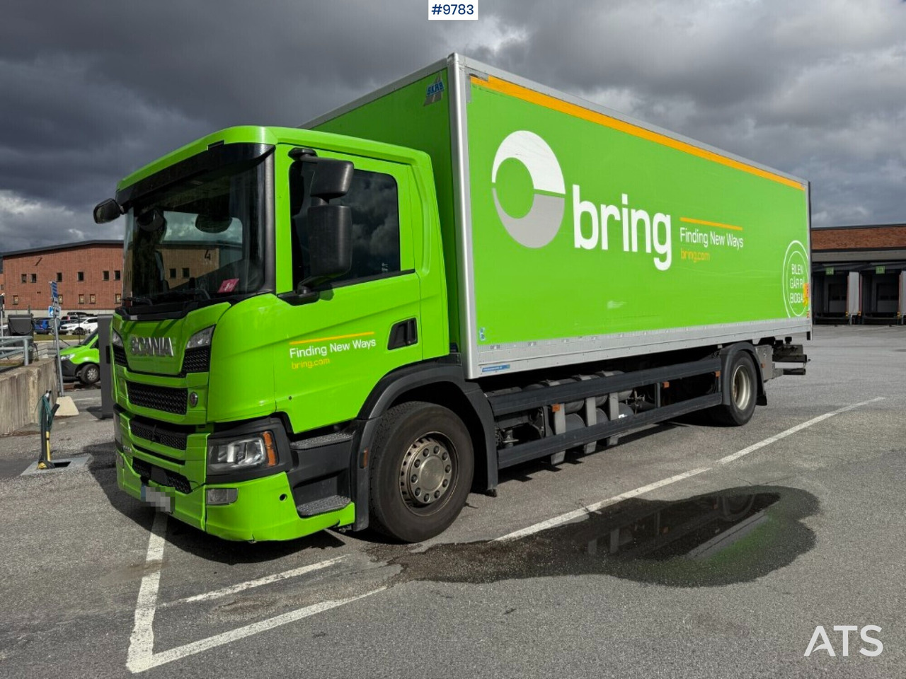 Box truck Scania P280 gas-powered - Autocarro furgonato: foto 1 Box truck Scania P280 gas-powered - Autocarro furgonato: foto 1