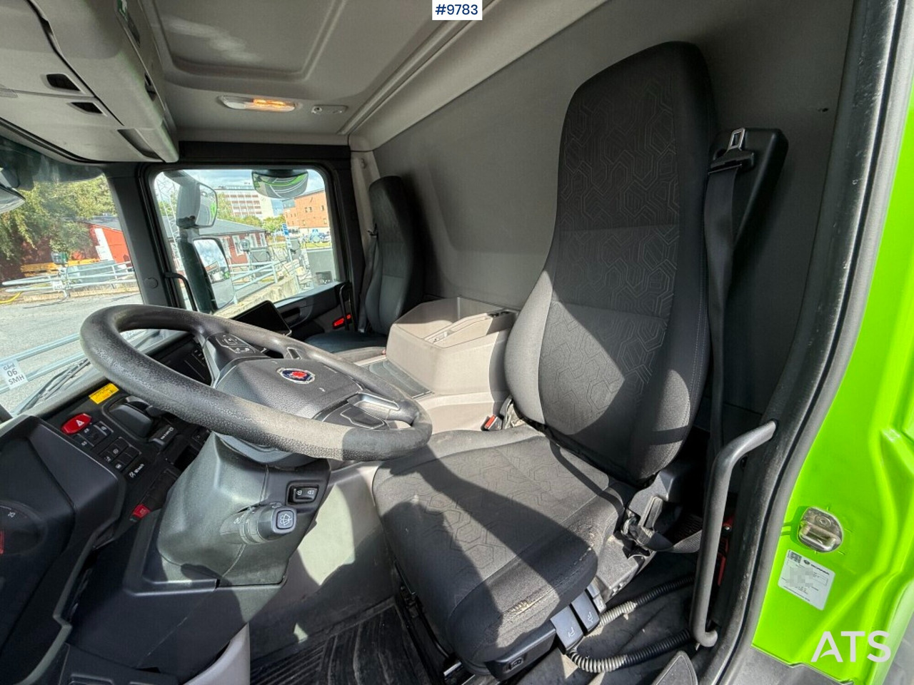 Box truck Scania P280 gas-powered - Autocarro furgonato: foto 5 Box truck Scania P280 gas-powered - Autocarro furgonato: foto 5