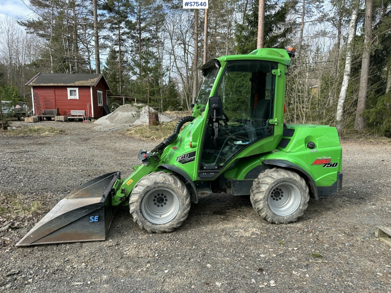 COMPACT LOADER, AVANT 750, WITH MANY TOOLS (SEE VIDEO) - Pala articolata: foto 2 COMPACT LOADER, AVANT 750, WITH MANY TOOLS (SEE VIDEO) - Pala articolata: foto 2