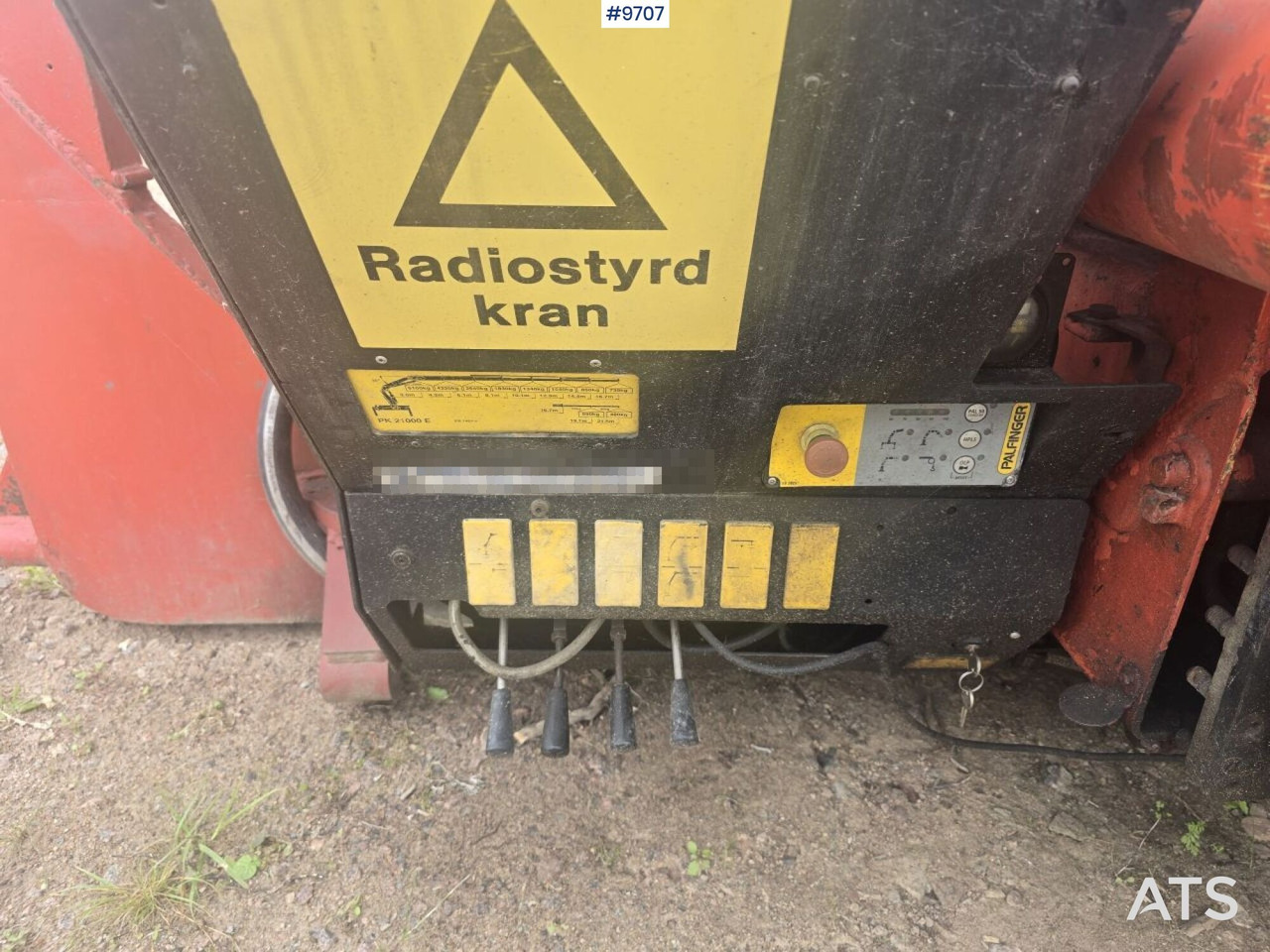 Crane flatbed Palfinger 21 t/m - Cassone aperto: foto 5 Crane flatbed Palfinger 21 t/m - Cassone aperto: foto 5