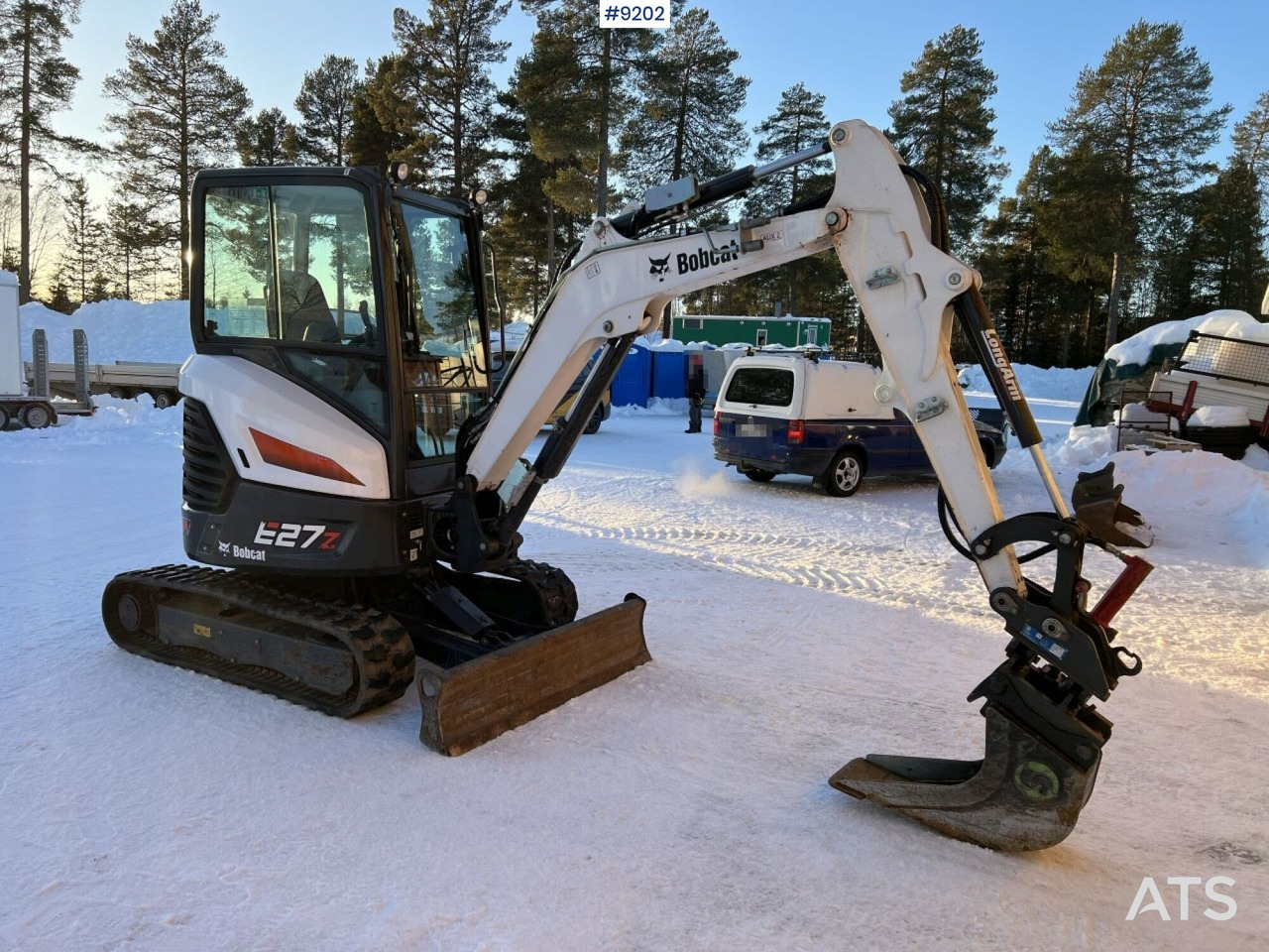 Excavator BOBCAT E 27 Z (SEE VIDEO) - Miniescavatore: foto 2 Excavator BOBCAT E 27 Z (SEE VIDEO) - Miniescavatore: foto 2