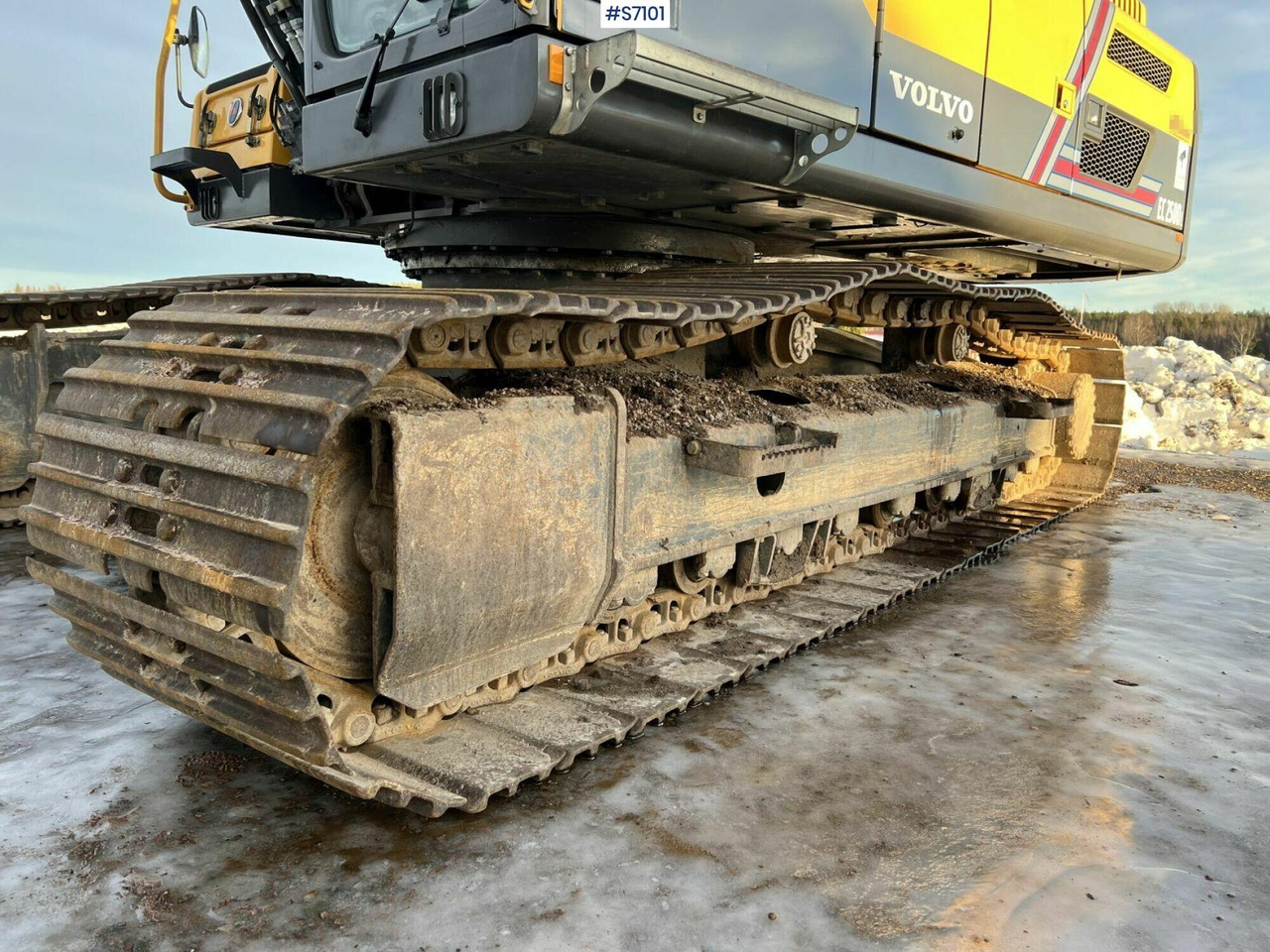 Excavator Volvo EC250DL - Escavatore cingolato: foto 5 Excavator Volvo EC250DL - Escavatore cingolato: foto 5