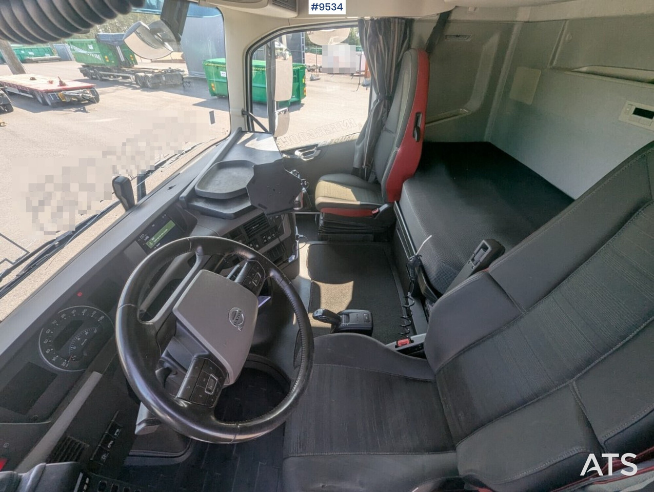 Hooklift Truck Volvo FH540 8x4 (SEE VIDEO) - Autocarro scarrabile: foto 5 Hooklift Truck Volvo FH540 8x4 (SEE VIDEO) - Autocarro scarrabile: foto 5