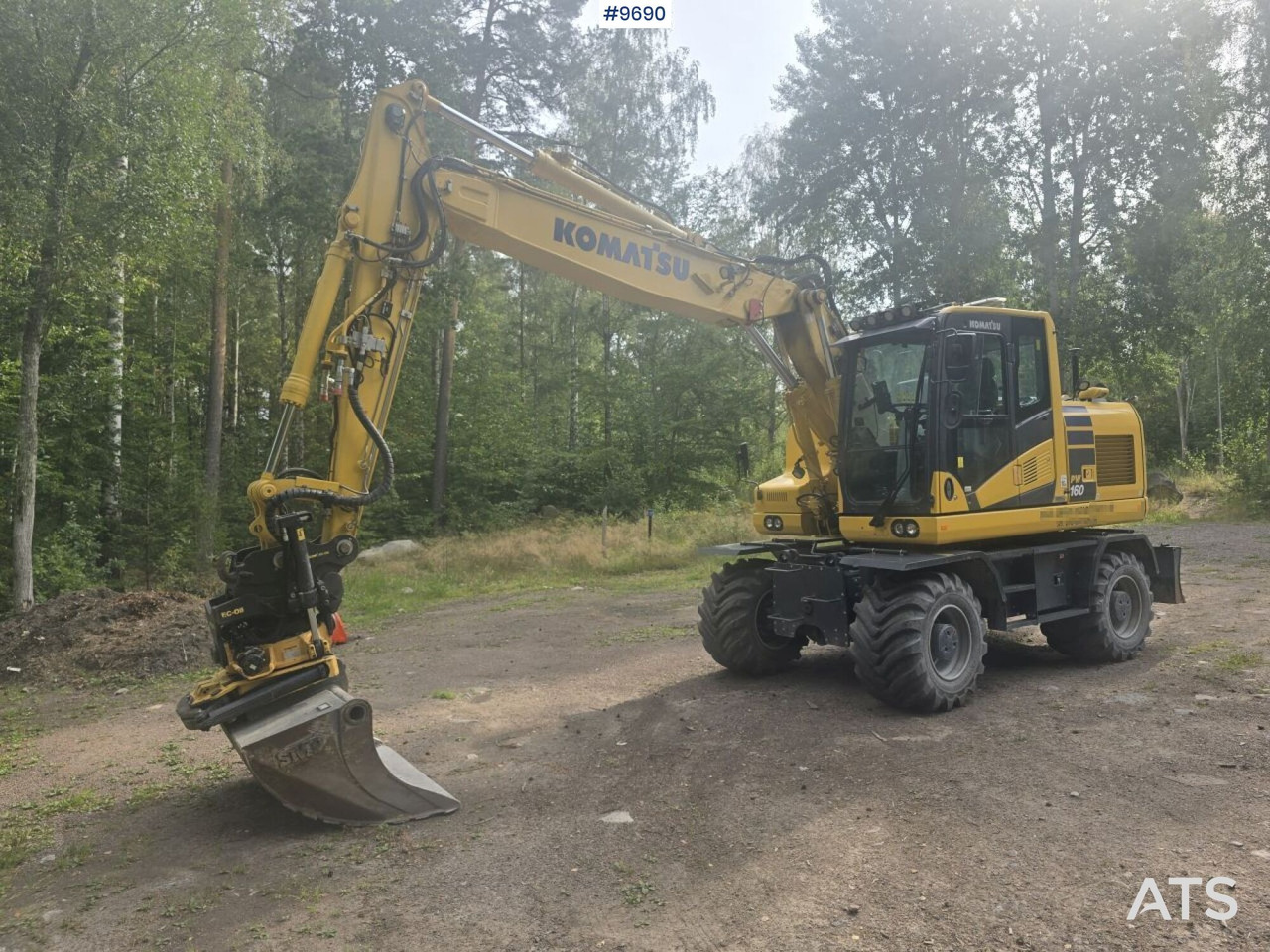 Komatsu PW160-11 with machine control - Escavatore gommato: foto 1 Komatsu PW160-11 with machine control - Escavatore gommato: foto 1