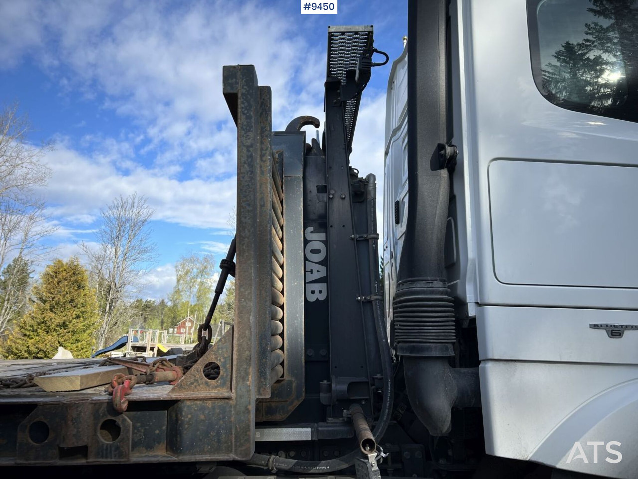 Mercedes Benz Arocs 3251 Tridem Hooklift, flatbed and concrete rotator - Autocarro scarrabile: foto 5 Mercedes Benz Arocs 3251 Tridem Hooklift, flatbed and concrete rotator - Autocarro scarrabile: foto 5